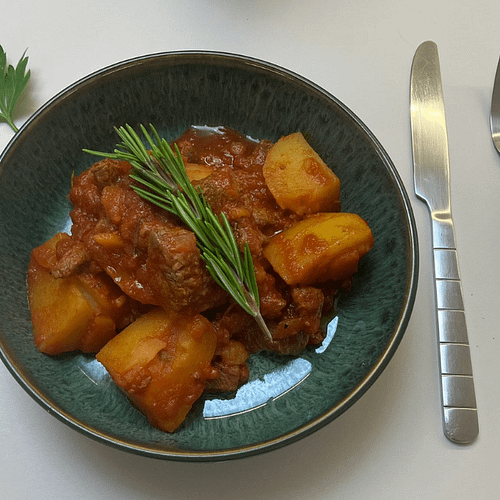 Spezzatino Piccante alla Calabrese, Scharfer Eintopf mit Fleisch und Kartoffeln 2 Spezzatino piccante alla calabrese