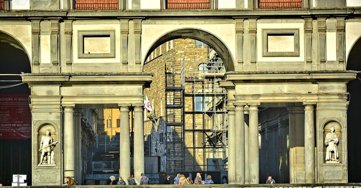 kostenloses stock foto zu balustrade florenz gebaude au en